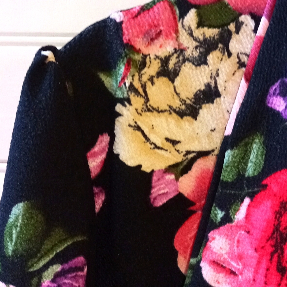 Floral Blazer - Picture 4 of 8
